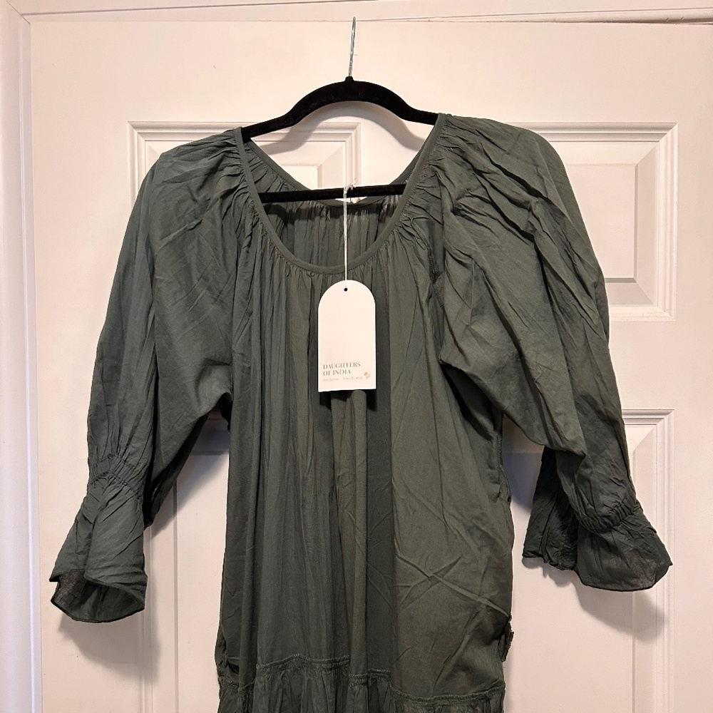 New with tags NWT daughters of India Sahana dress emerald